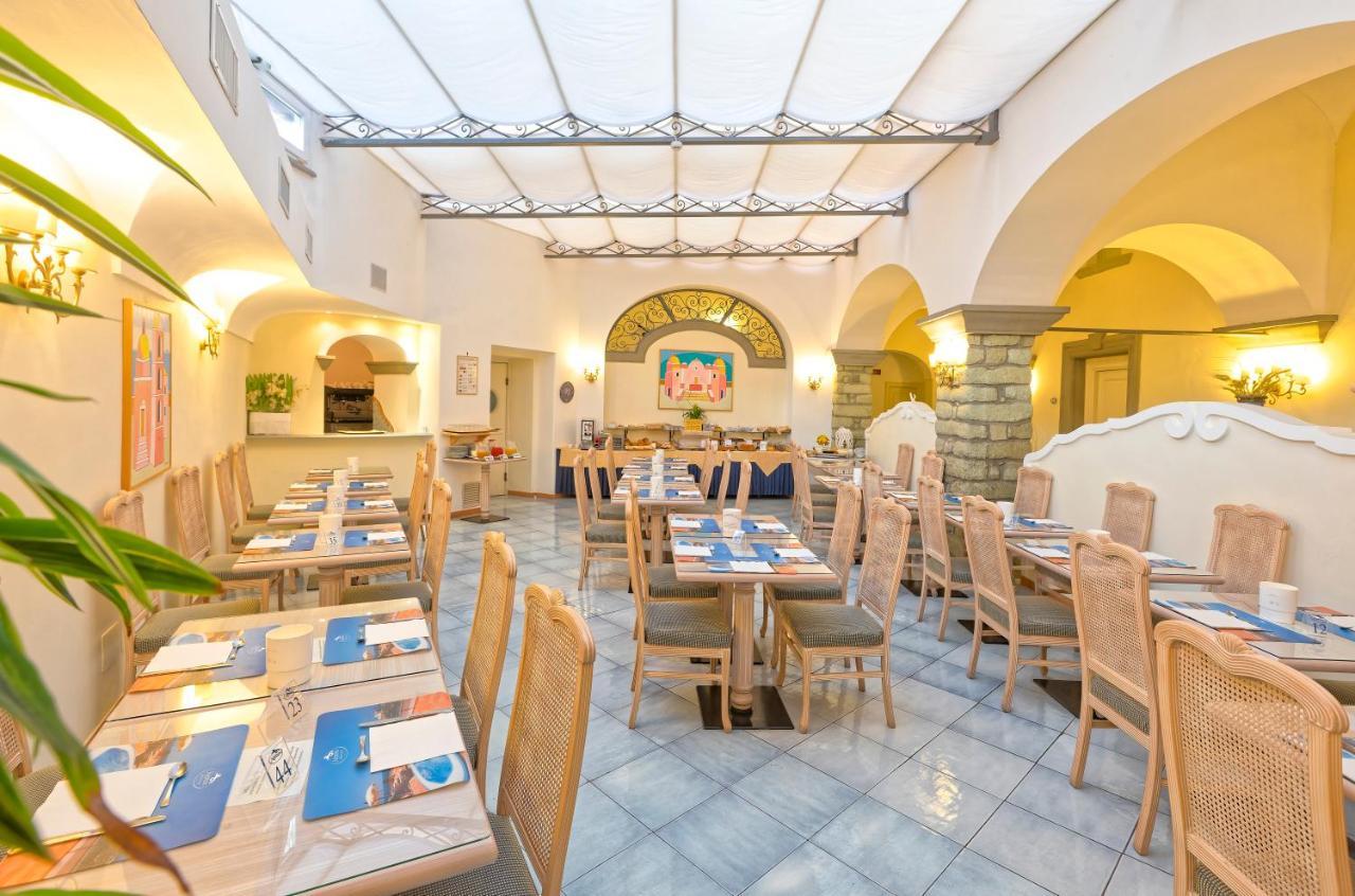فندق نيتونو Forio di Ischia المظهر الخارجي الصورة
