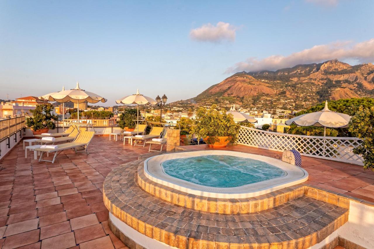 فندق نيتونو Forio di Ischia المظهر الخارجي الصورة